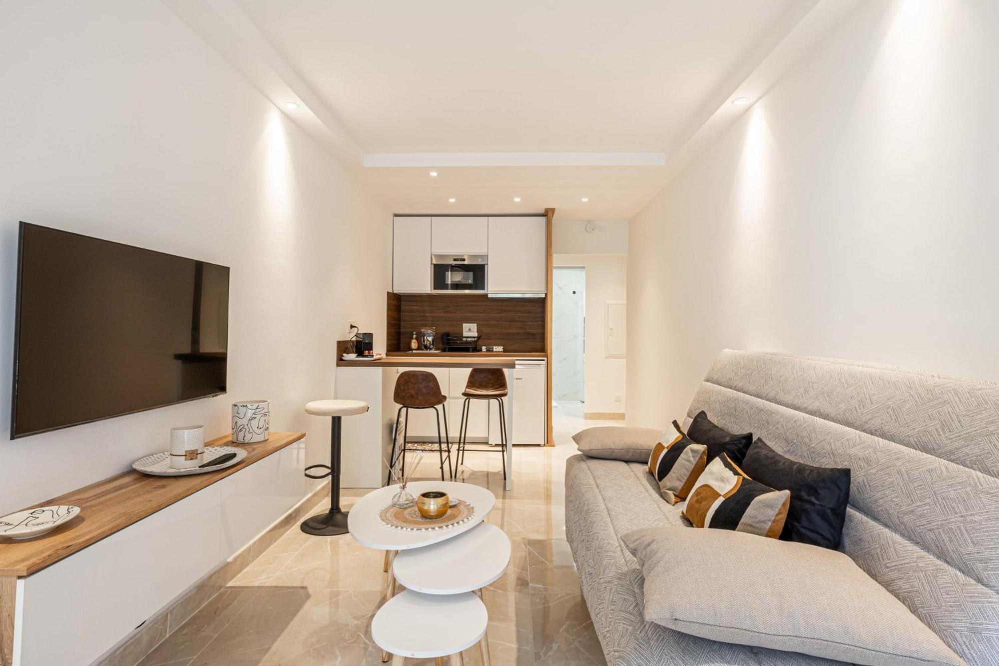 Le Center Avec Joli Balcon Et Parking Pour Un Sejour *