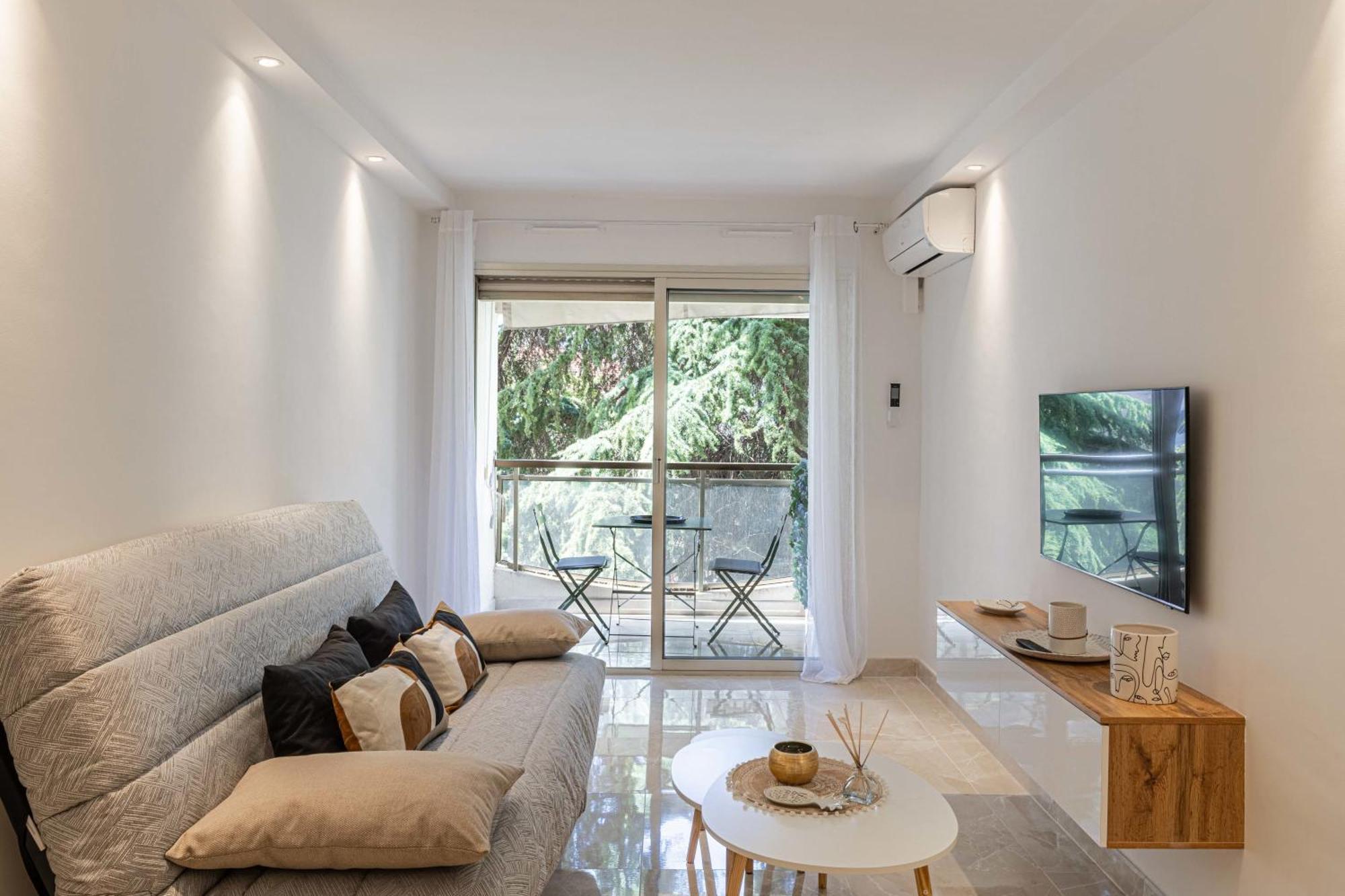 Le Center Avec Joli Balcon Et Parking Pour Un Sejour *